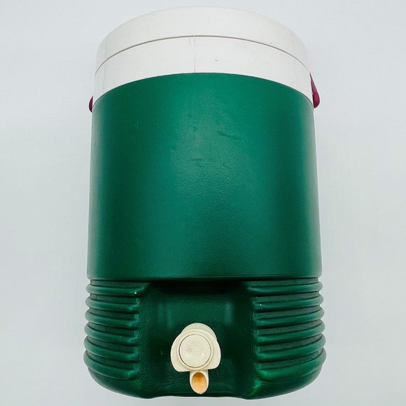 Vintage 90's Igloo 2 Gallon Push Spout Pull Up Vent Double Gasketed Green Cooler - Picture 1 of 7